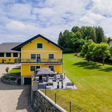 Tina בית נופש