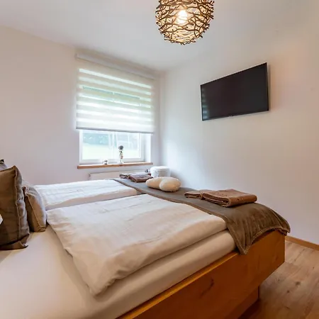 Tina * Kottmannsdorf