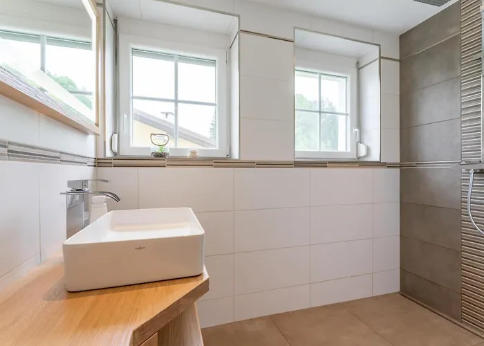 Tina * Kottmannsdorf