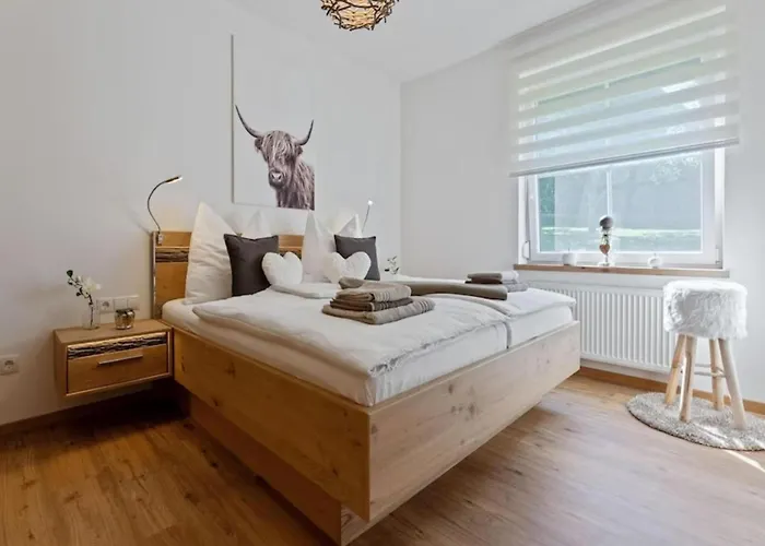 Semesterbostad Tina *