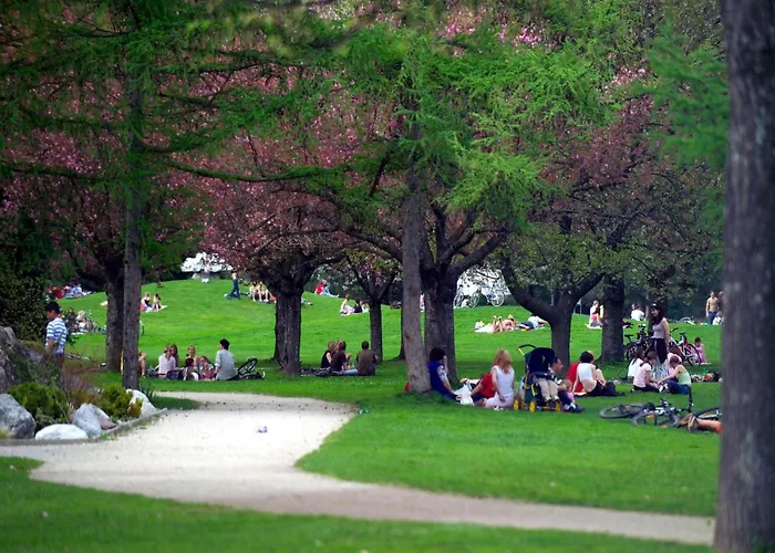 Semesterbostad Tina *